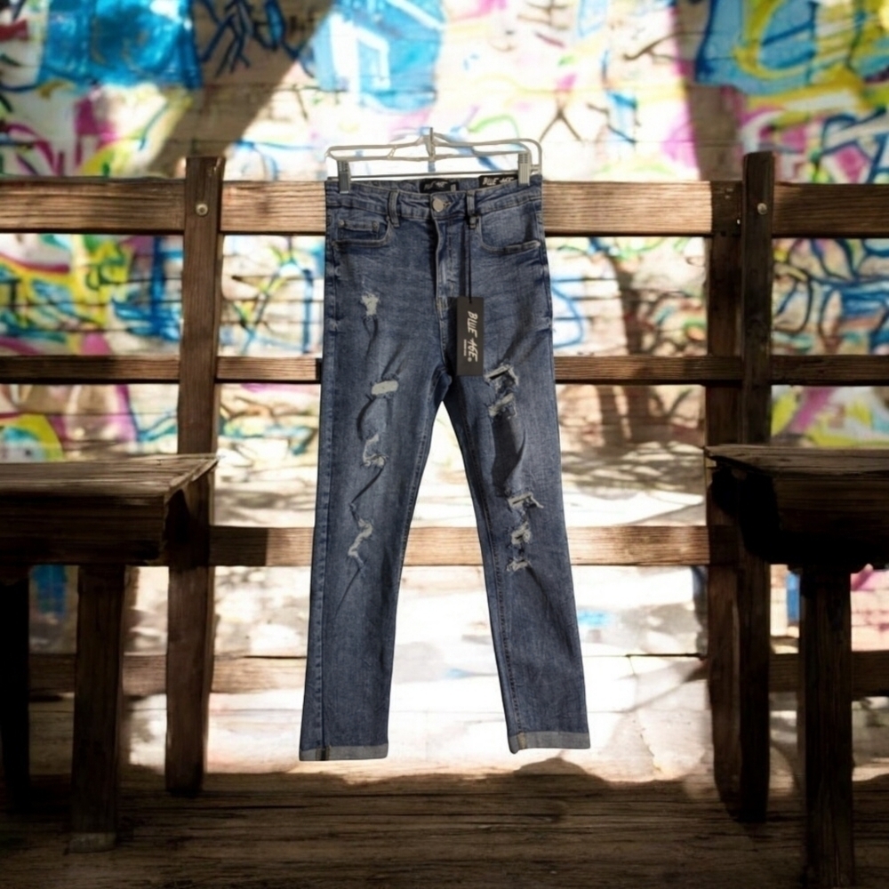 NWT Blue Age Distressed Skinny Jeans Size 7 - Picture 2 of 12